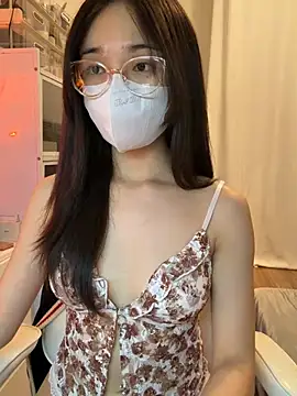 mimichannn99 online show from April 19, 8:11 pm