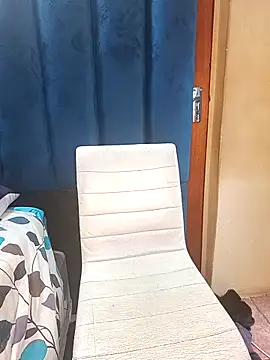 ChoklitBerryXX online show from April 20, 2:31 pm