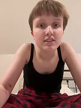 Lassie Cassie online show from December 14, 5:40 pm