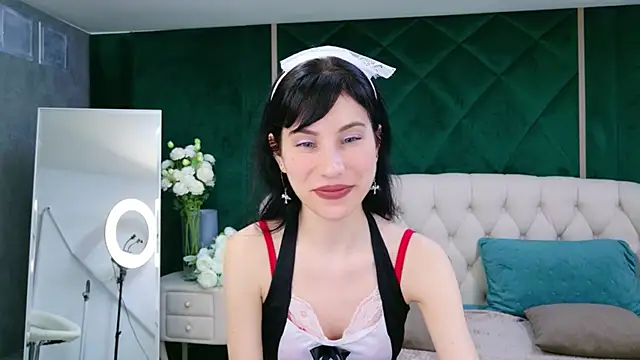 Dedra Dixon online show from April 19, 8:02 am