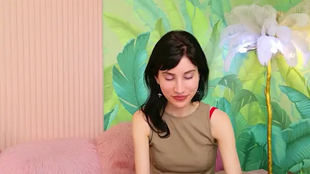 Dedra Dixon online show from April 19, 6:10 pm