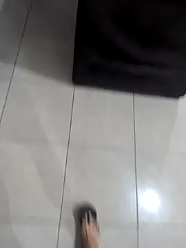 dickkk18 online show from March 22, 4:27 am