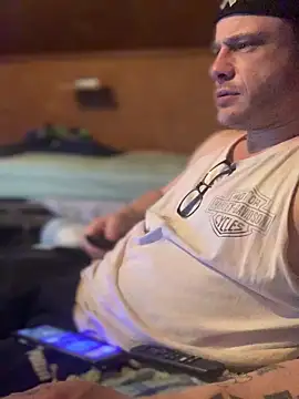 Snapshot of Ldnick69 chatting on March 3, 10:26 pm Ldnick69 online show from March 3, 10:26 pm