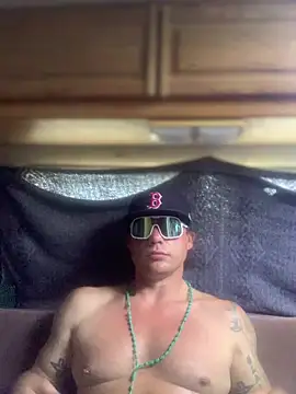 Snapshot of Ldnick69 chatting on June 23, 2:09 am Ldnick69 online show from June 23, 2:09 am