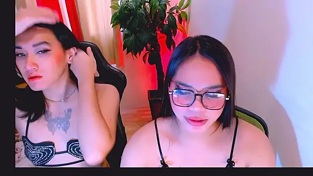 lil cummer69 online show from January 18, 5:00 am