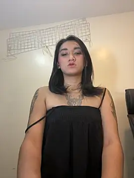 Snapshot of lil_cummer69 chatting on April 27, 2:15 pm lil cummer69 online show from April 27, 2:15 pm