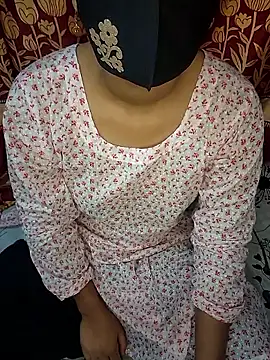 mira queen1 online show from December 20, 4:14 pm