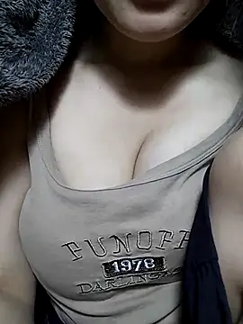 neko-nancy online show from February 15, 2:25 pm