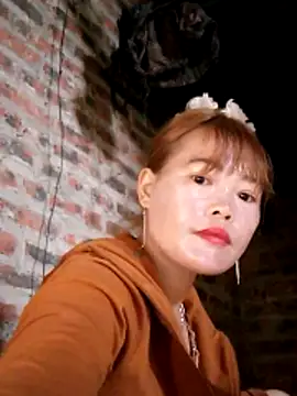 yana-zz online show from April 2, 5:16 am