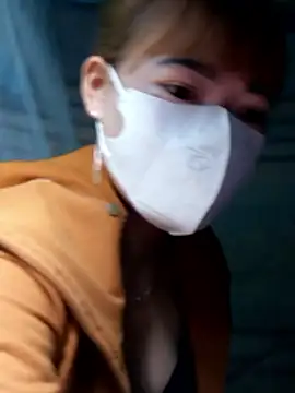 yana-zz online show from April 9, 6:35 pm