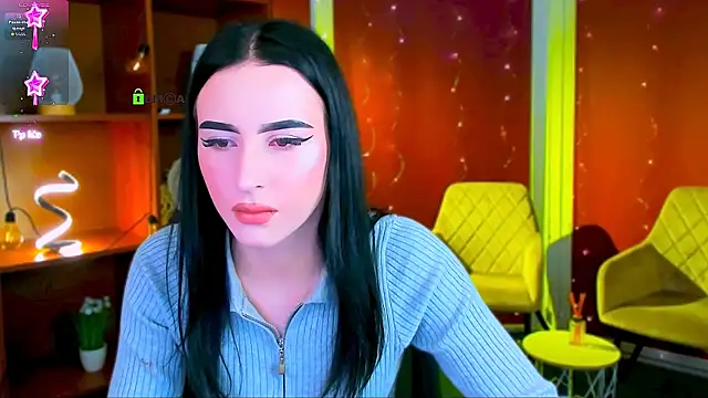 alia skay online show from April 21, 6:44 pm