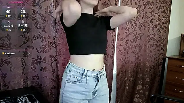 IleanaPishko online show from February 16, 9:16 am