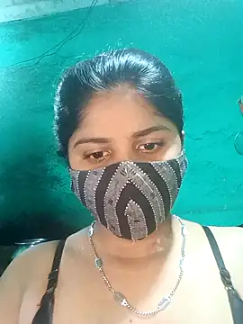 Snapshot of Cuple_masti72 chatting on April 5, 8:22 am Cuple masti72 online show from April 5, 8:22 am