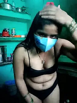 Snapshot of Cuple_masti72 chatting on April 27, 8:56 am Cuple masti72 online show from April 27, 8:56 am