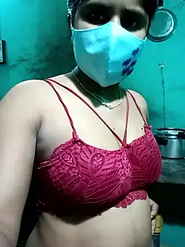 Snapshot of Cuple_masti72 chatting on May 7, 7:58 am Cuple masti72 online show from May 7, 7:58 am
