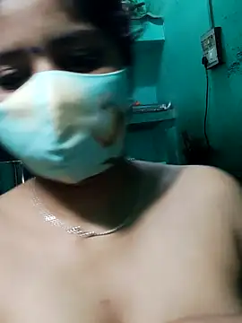 Snapshot of Cuple_masti72 chatting on May 15, 1:23 am Cuple masti72 online show from May 15, 1:23 am