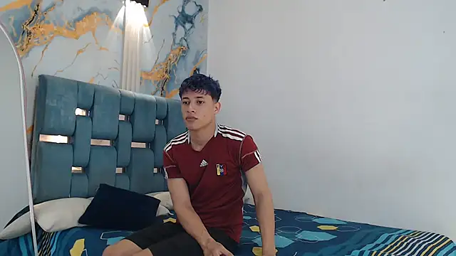 YOUNG GUYS1 online show from February 8, 3:37 pm