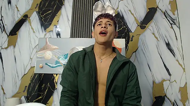 YOUNG GUYS1 online show from February 17, 1:35 am