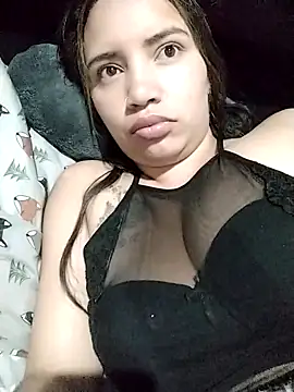 liliymike19 online show from February 17, 3:36 am