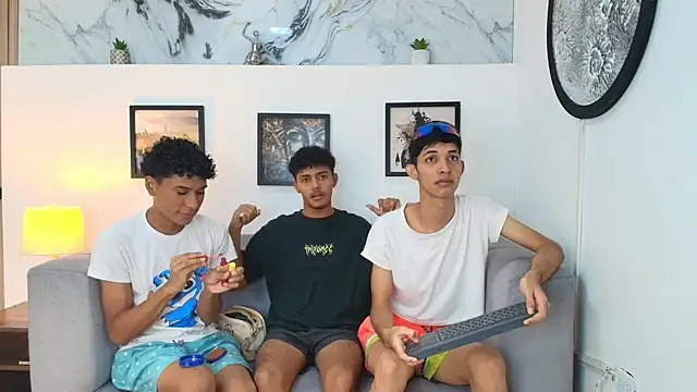 SWEET RABBIT1 online show from December 14, 6:23 pm