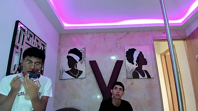 SWEET RABBIT1 online show from March 10, 7:30 pm