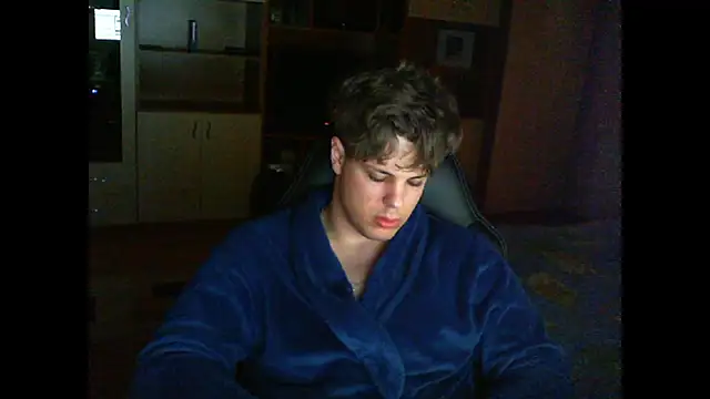 GymGuy0505 online show from March 20, 3:06 pm