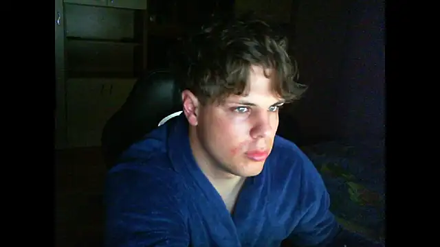 GymGuy0505 online show from March 24, 11:10 pm