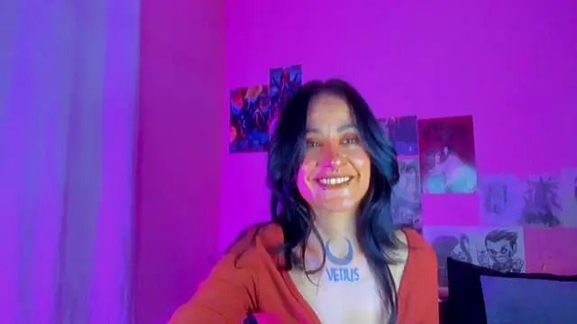 Snapshot of Gabrielabunny1 chatting on December 18, 2:06 am Gabrielabunny1 online show from December 18, 2:06 am