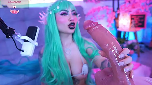 Hayami Lee online show from June 5, 6:52 am