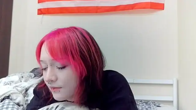 Shine Luna online show from February 17, 8:04 pm