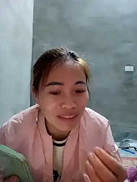 little-effy online show from January 6, 2:04 am