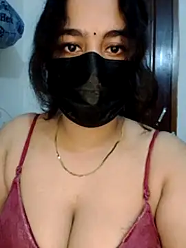 nosrat014 online show from April 7, 4:51 pm