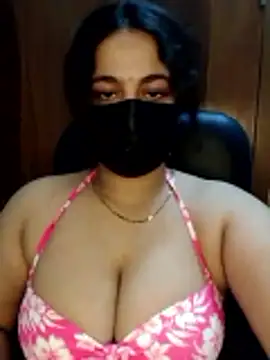 nosrat014 online show from April 25, 6:38 pm