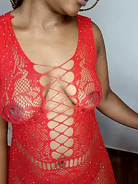 Snapshot of ShyTinyxx chatting on December 14, 7:58 am ShyTinyxx online show from December 14, 7:58 am