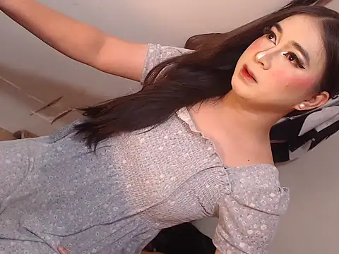 camelastarsairo online show from February 10, 6:45 pm