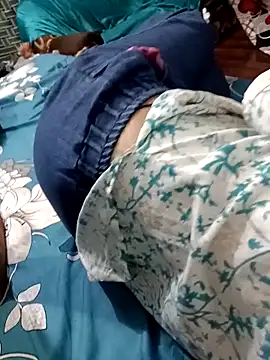 BEST-LOVER-1 online show from March 26, 7:30 pm