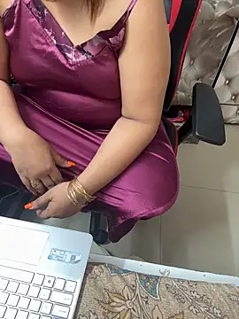 butterflyslay online show from April 21, 1:42 am