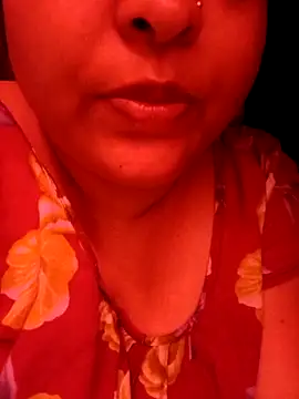 peu8 online show from February 27, 5:02 pm