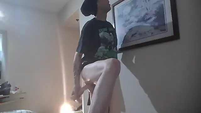 AskAveryAnything online show from February 28, 7:42 am