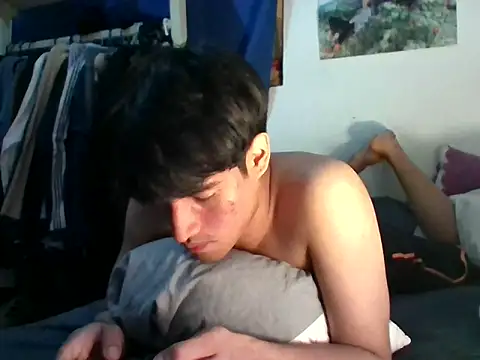 isalexhot online show from March 4, 4:51 am