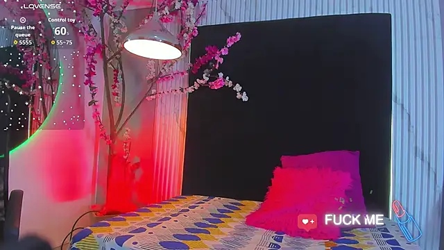 bella moonlight cr online show from January 19, 4:05 am