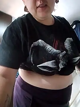 Divine Pouvoir online show from March 30, 3:02 pm