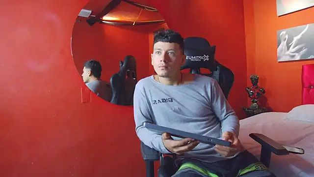 MagnusKnight  online show from February 24, 12:47 pm