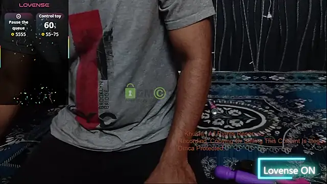 khushigoesnaughty0 online show from February 14, 7:10 pm