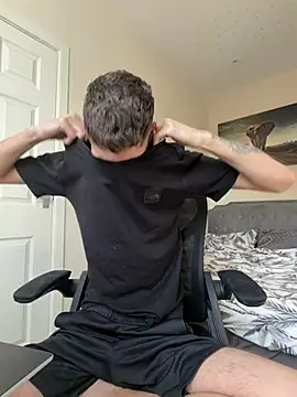 Juliann69Ramiro online show from March 5, 1:51 pm