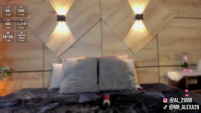 sussan fox  online show from March 2, 7:54 pm