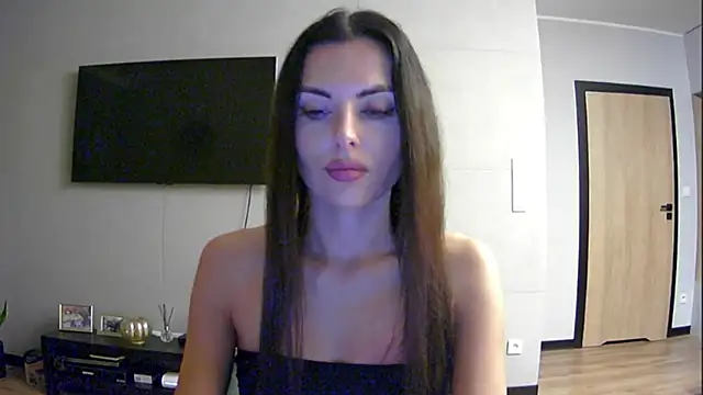 Snapshot of Addisonadore chatting on July 6, 8:55 pm Addisonadore online show from July 6, 8:55 pm