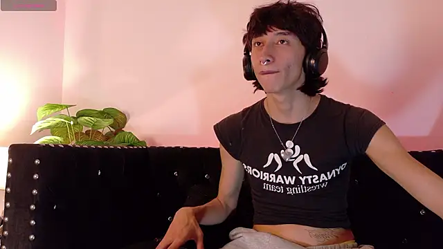 Cody Bloom online show from March 12, 4:40 am