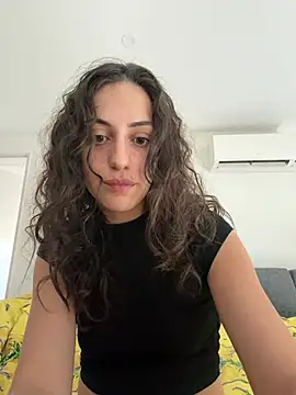 CoquineCharmeuse online show from April 20, 1:14 pm