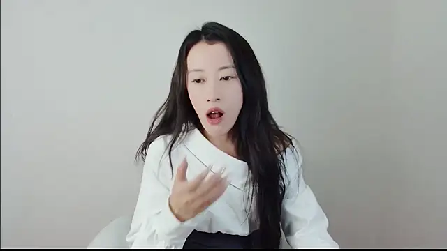 Snapshot of TXMIT chatting on February 21, 3:02 pm TXMIT online show from February 21, 3:02 pm